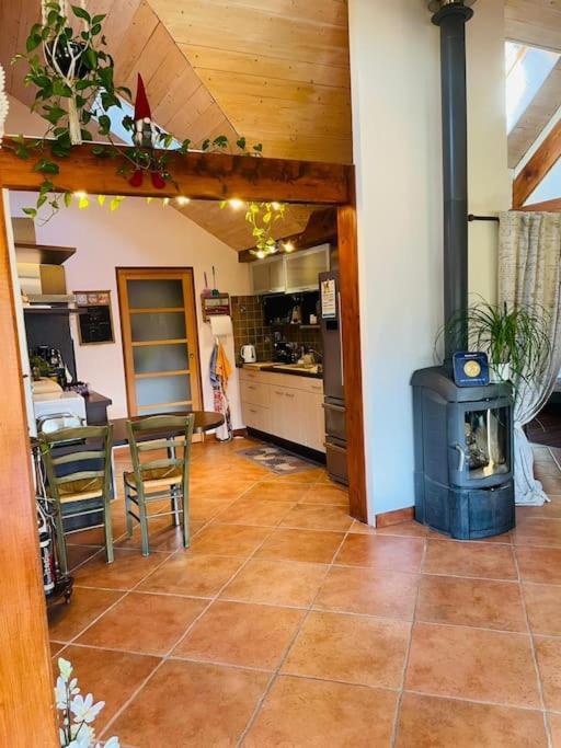 B&B Le Sourire Du Lac Sévrier Exterior foto